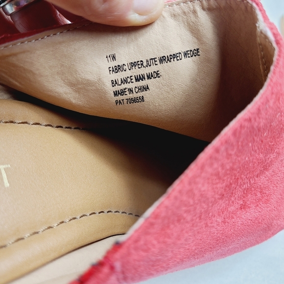 New LANE BRYANT faux suede coral wedge espadrilles - Picture 7 of 7